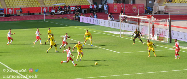 ...met en retrait pour Aguilar...