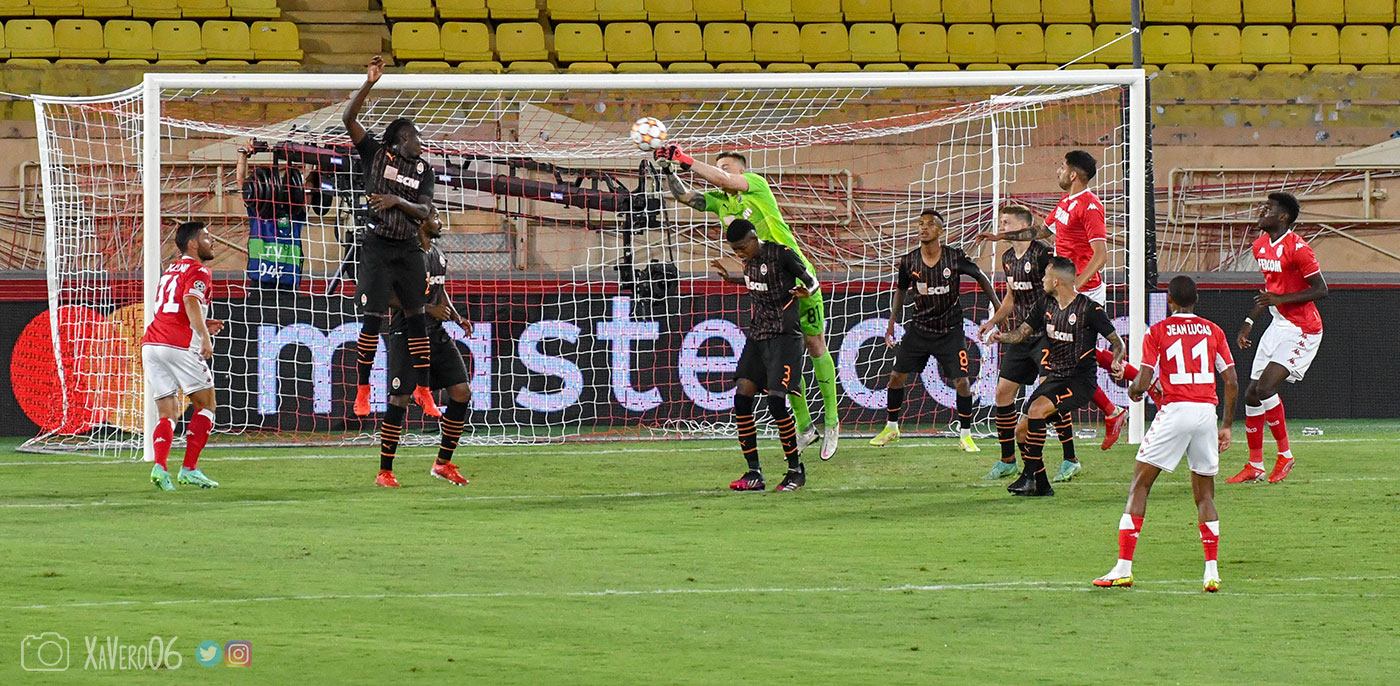 Le corner ne donnera rien