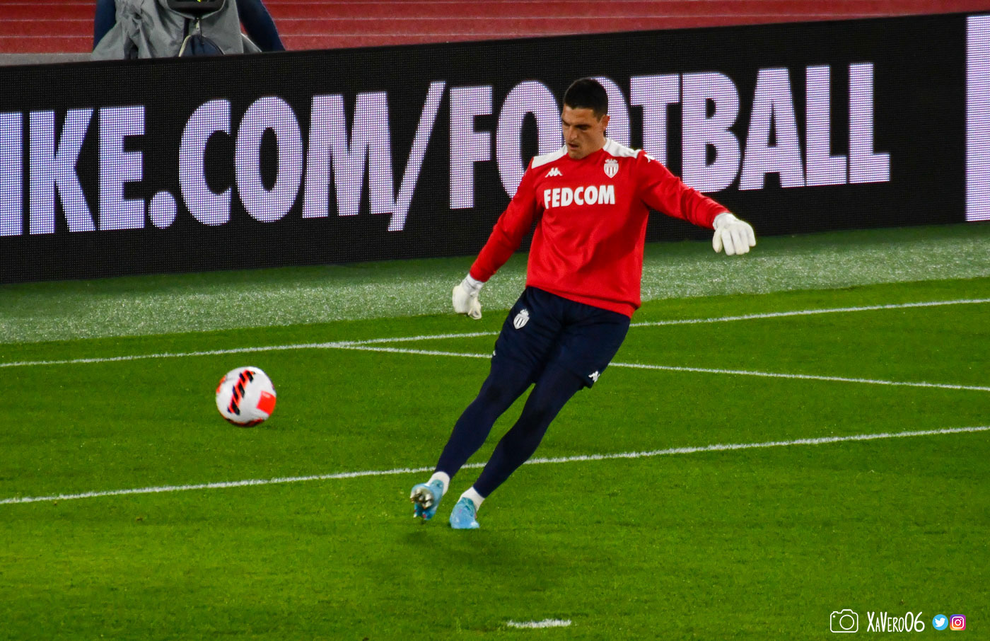 Vito Mannone gardera les buts...