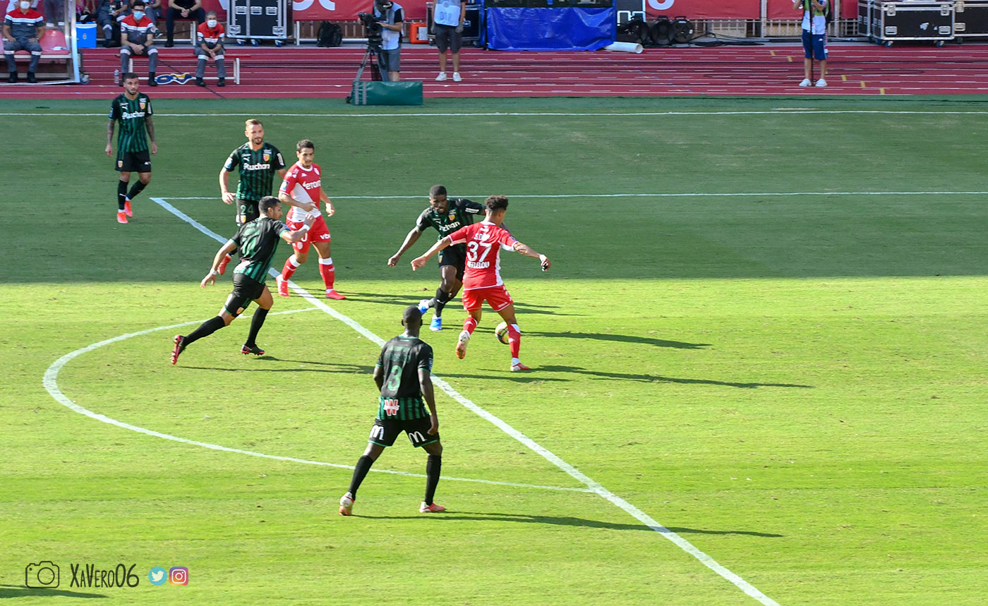 ...pour Diop dans l'axe...