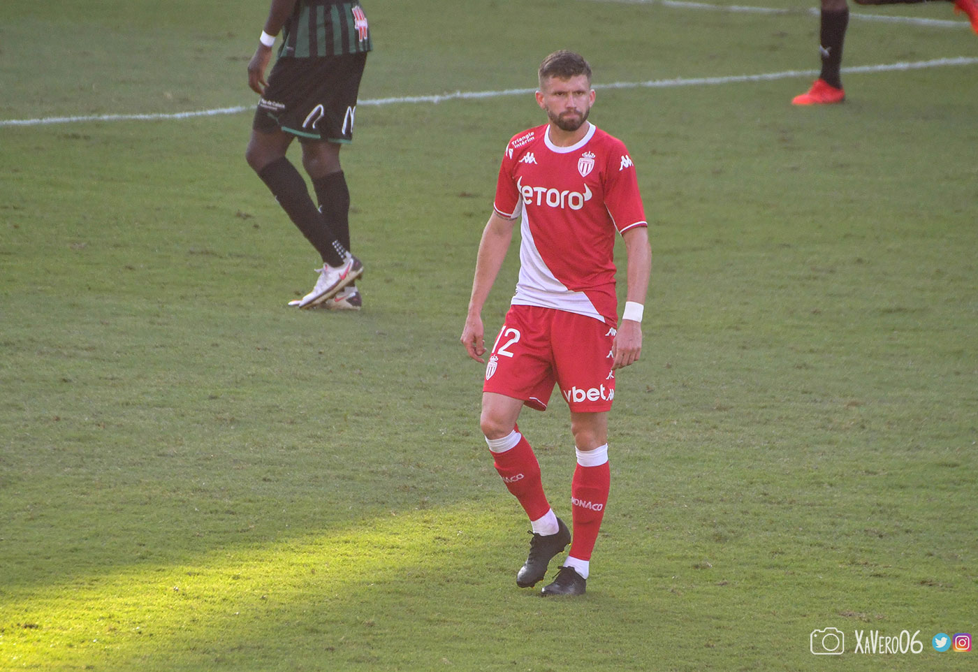 ...Caio a la tête des mauvais jours