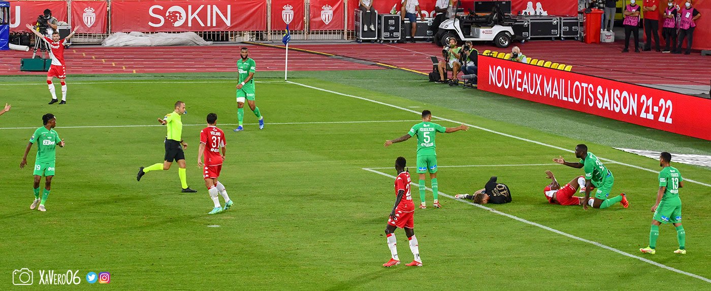 ...coup-franc contre l'ASM