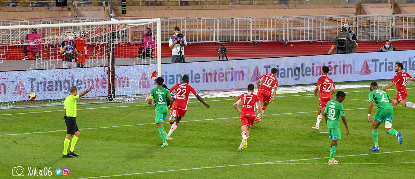 Ben Yedder fête son but...