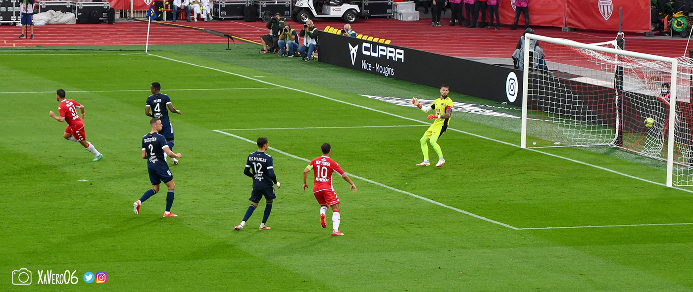 ...et le ballon au fond...