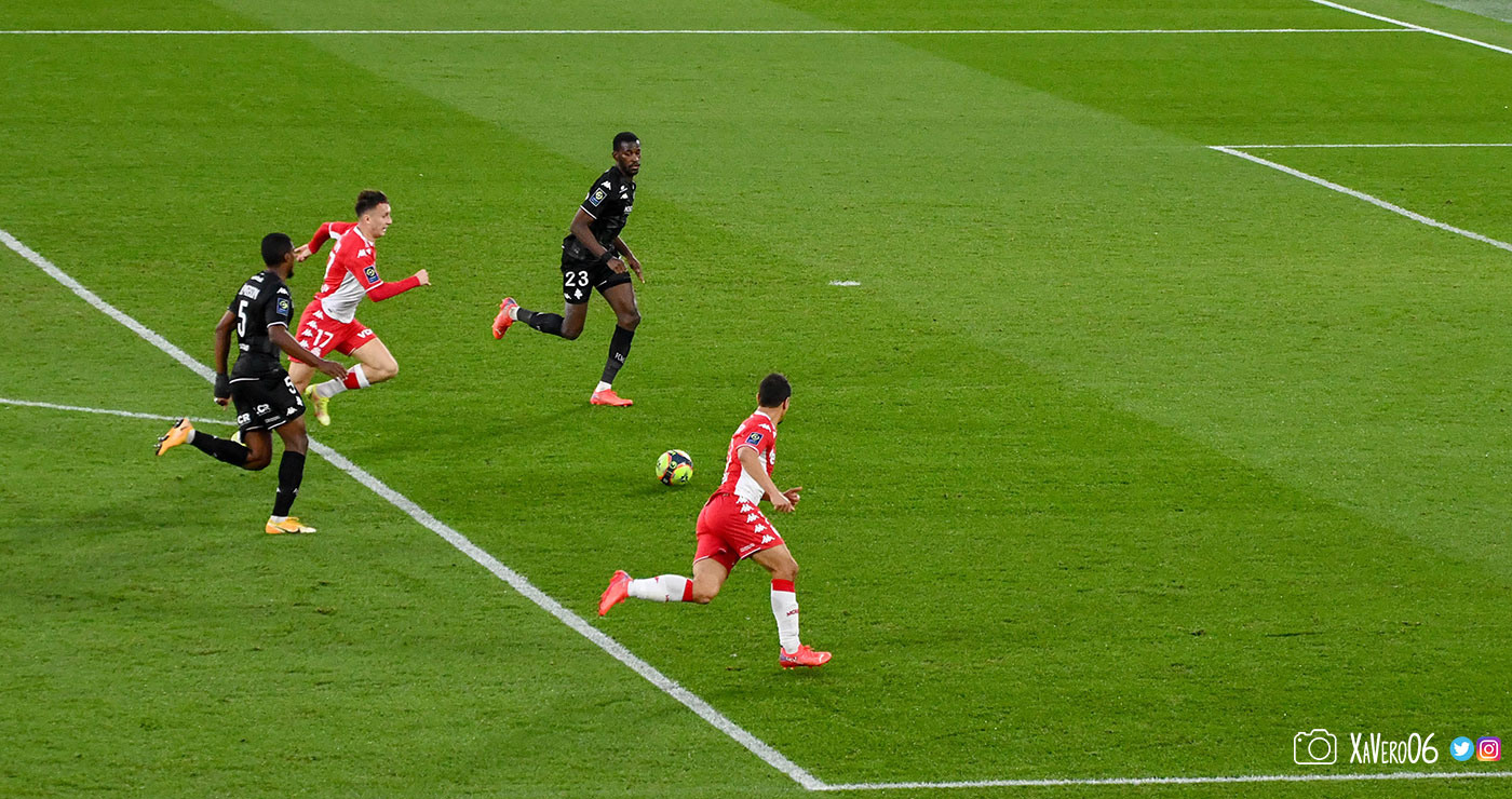 ...et donne pour Golovin...