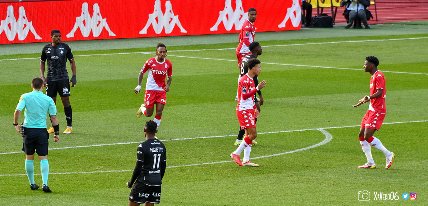 Diop semble s'excuser...