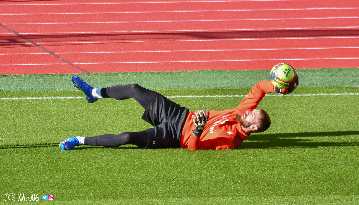 Oukidja dans les buts