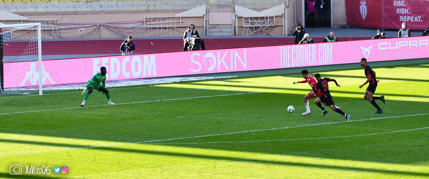 Lucas a dévié pour Diop...