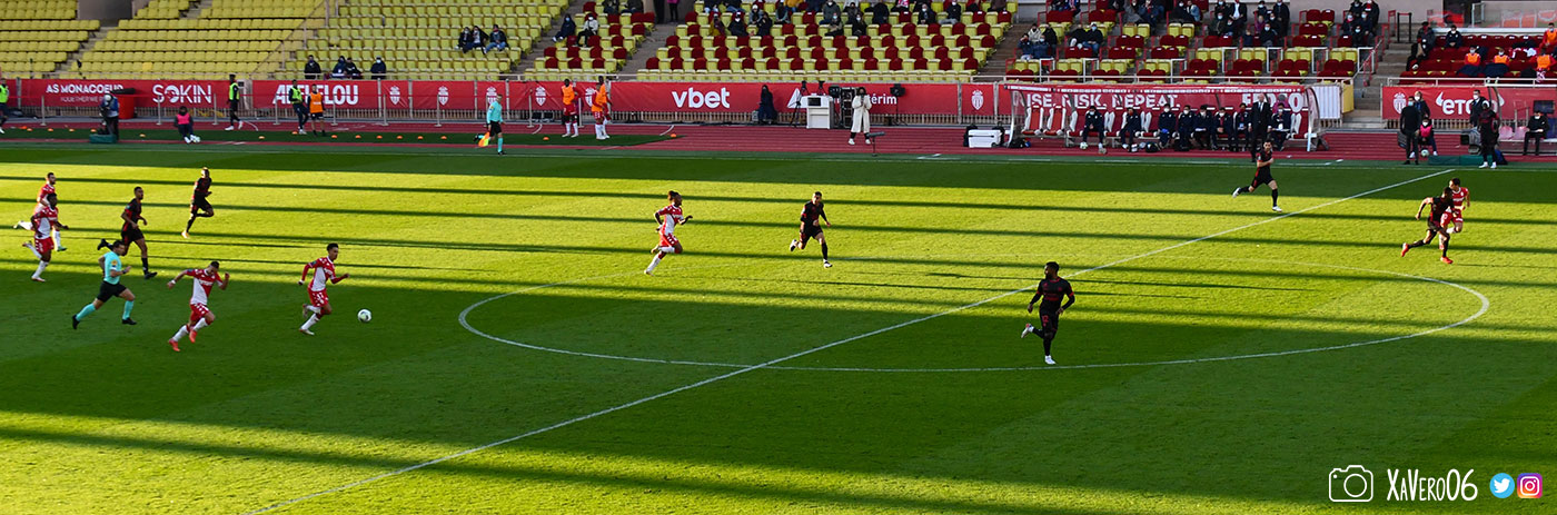 ...Diop lance le contre...