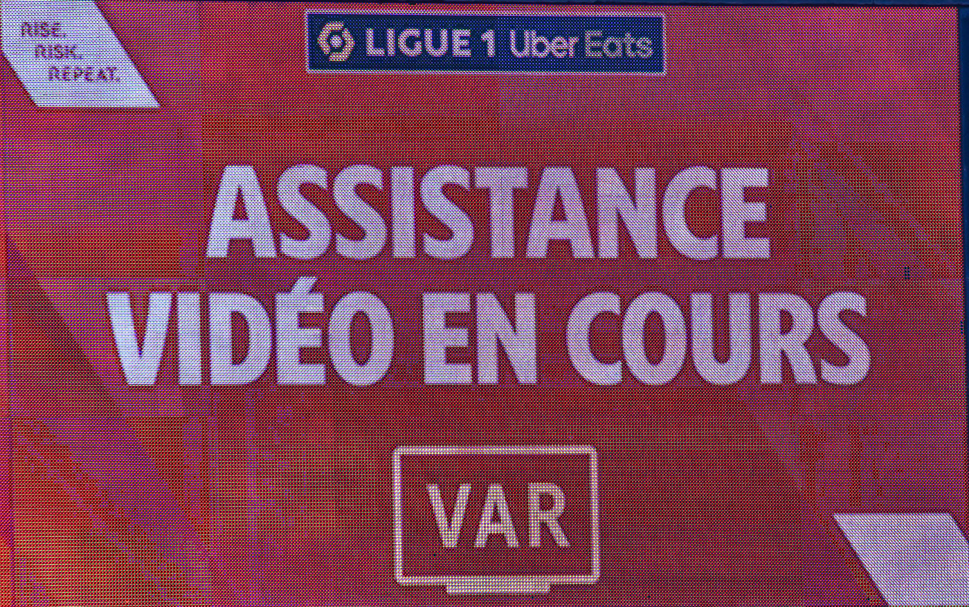 La V.A.R. entre en jeu...