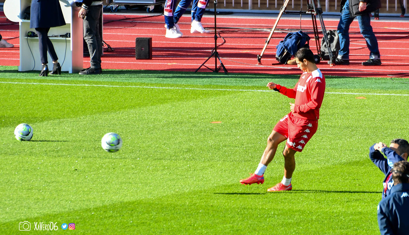 Wissam Ben Yedder sur le banc