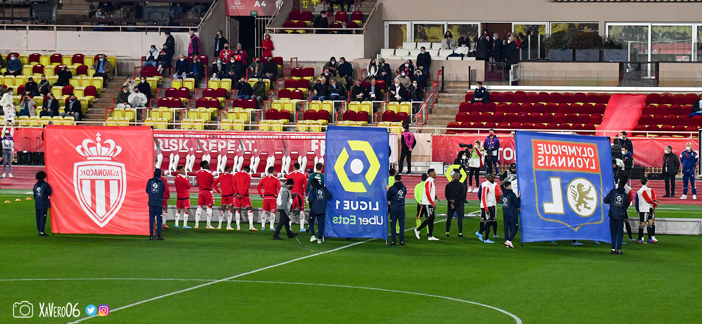 Le cérémonial d'avant-match