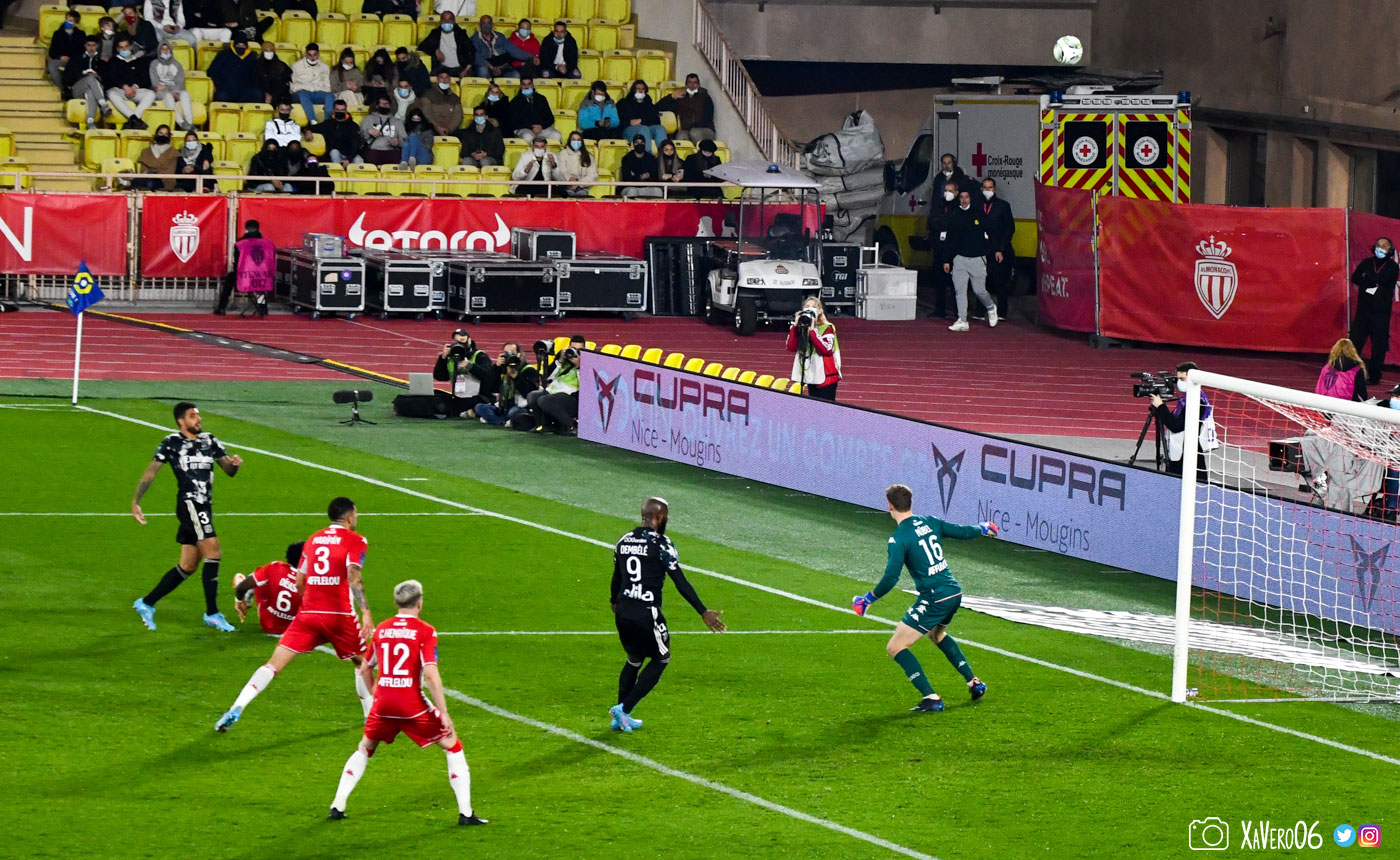 ...contré en corner