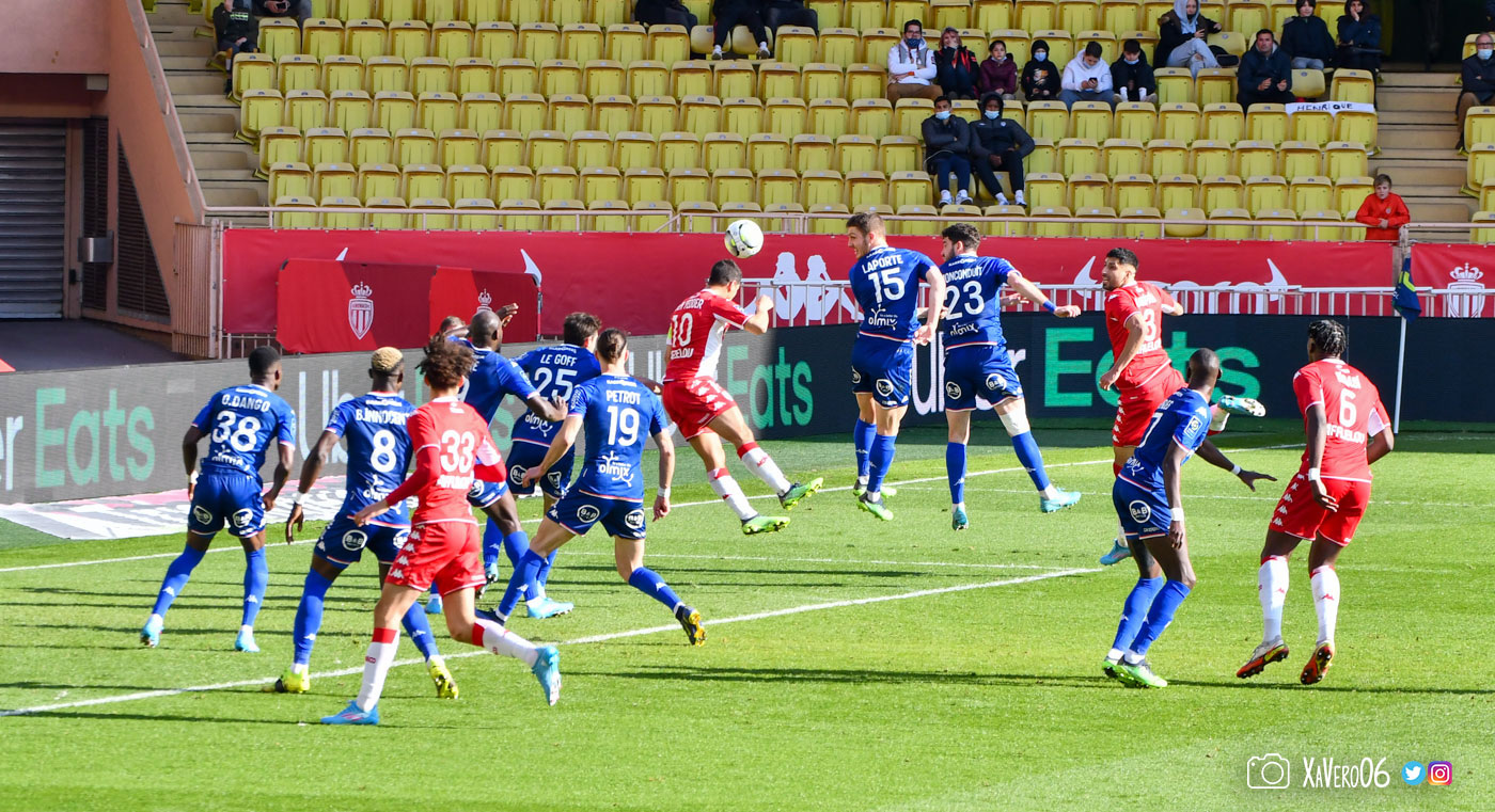 ...pour la tête de Ben Yedder...