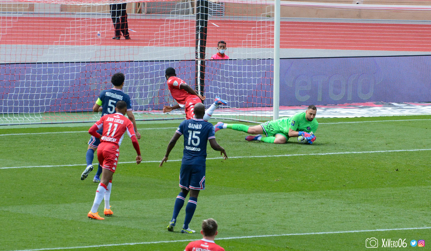 ...que Donnarumma capte