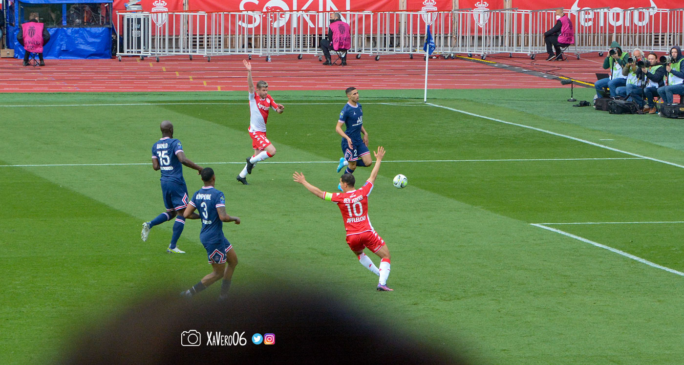 ...et peur le jouer sans réaction des arbitres