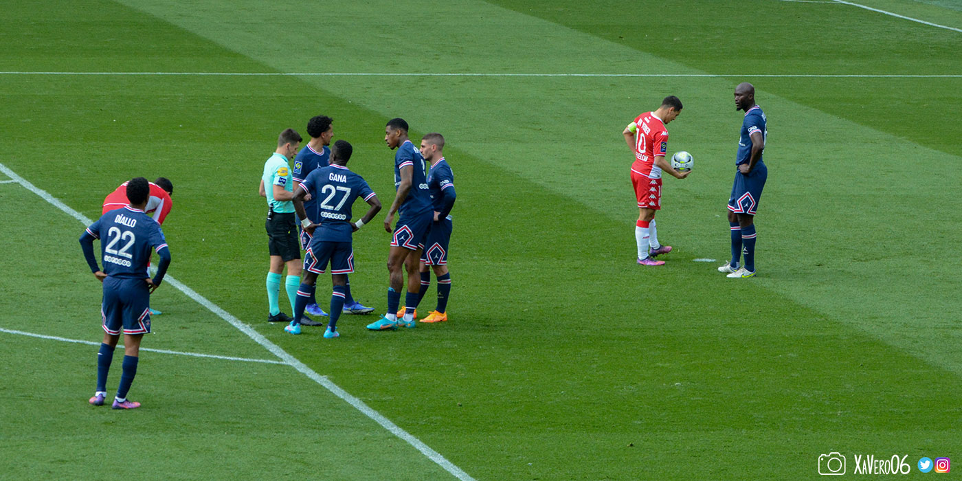 Ben Yedder se concentre, les parisiens attendent la décision...