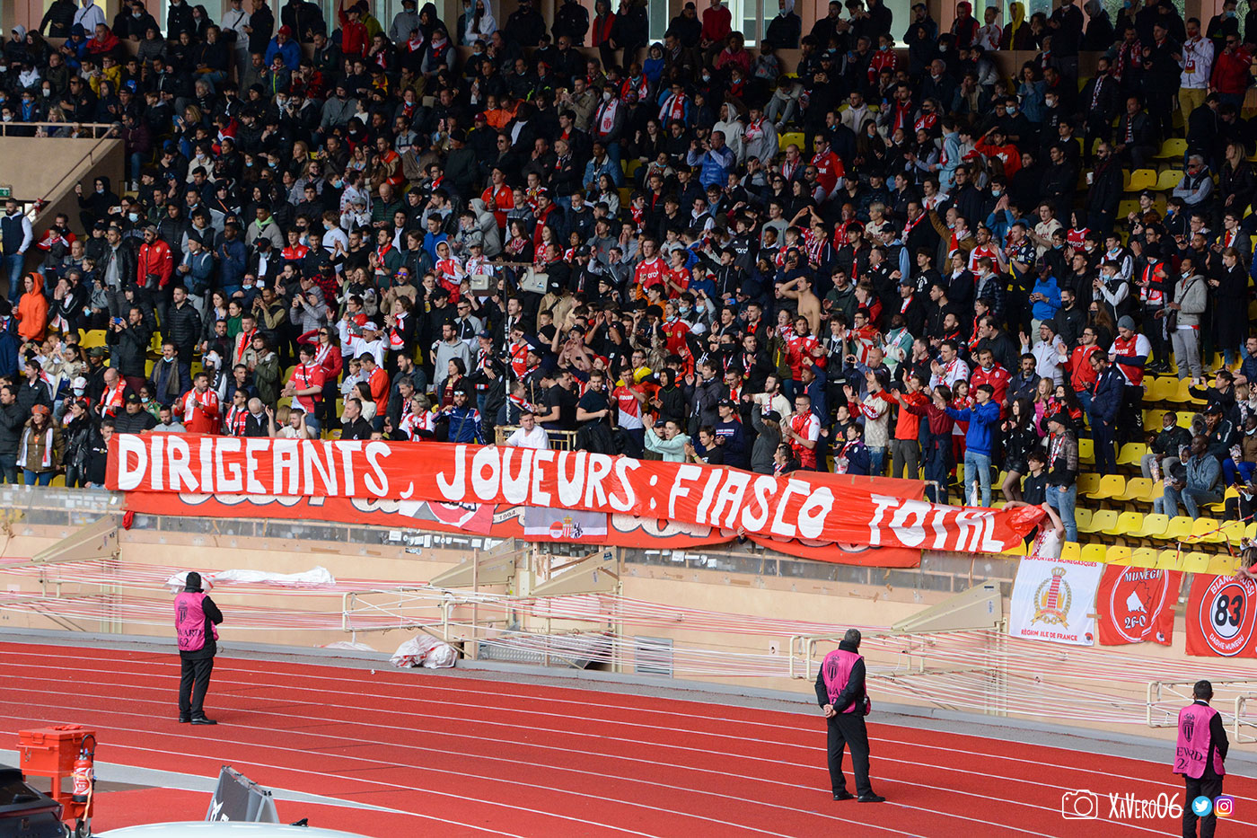 Nouvelle banderole des Ultras