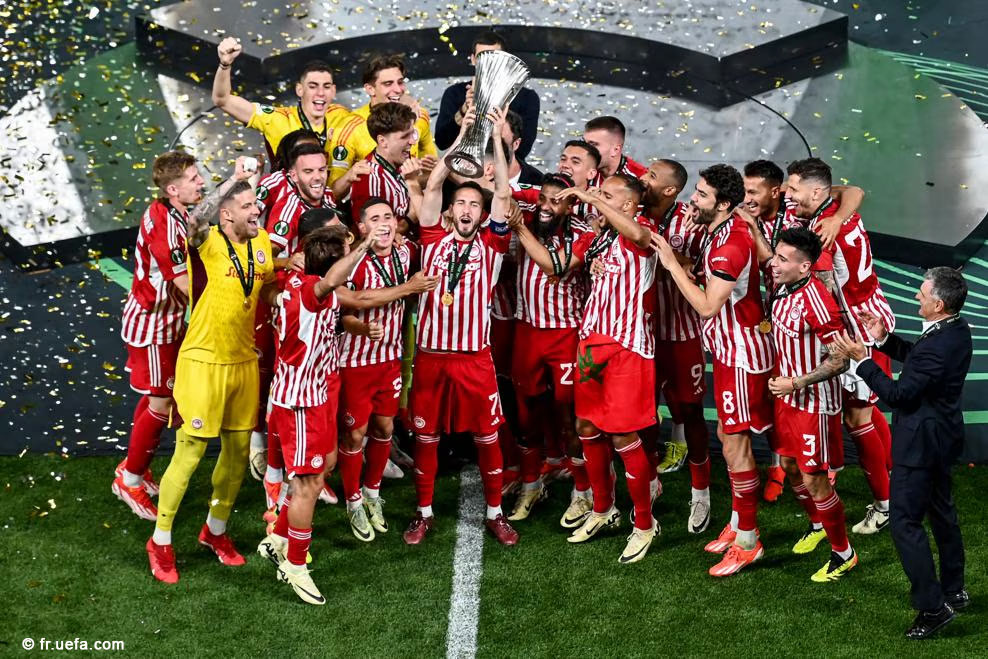 L'Olympiakos de Stevan Jovetic vainqueur de la Ligue Conférence