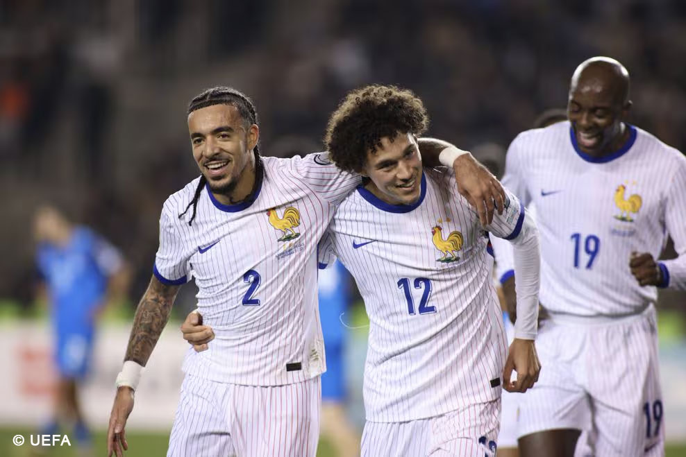 Maghnes Akliouche buteur avec les Bleus